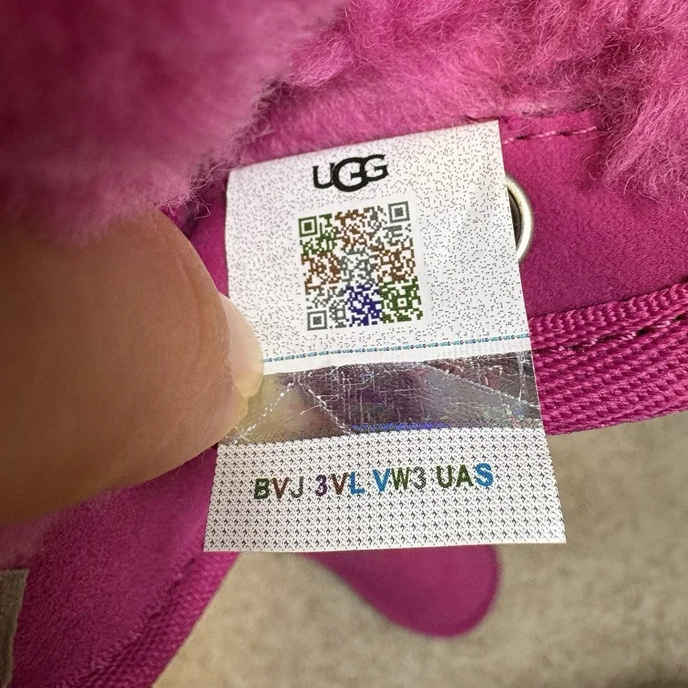 New UGG Classic Jona Luxury Boot Dark Peony Pink Toddler Sz 6 Baby Girl
